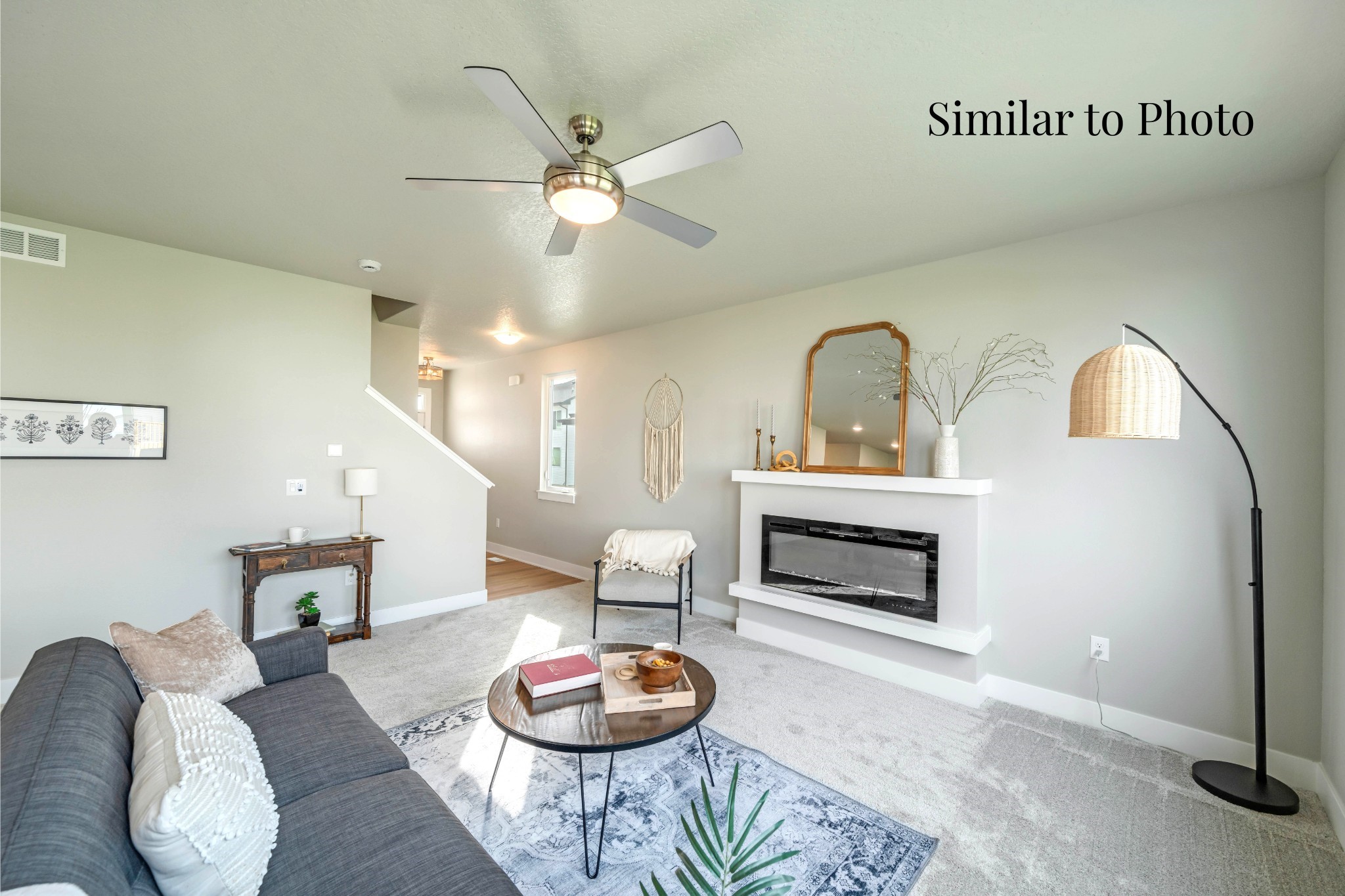 202 NE Doe Pointe Lane