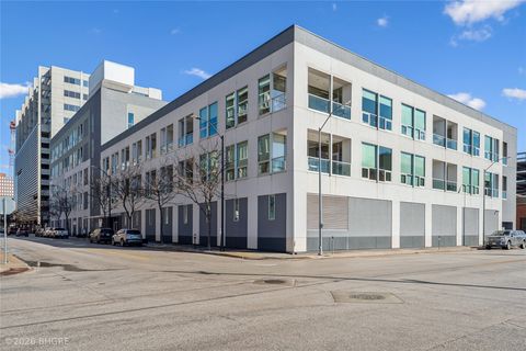 Condo For Sale - 111 10th Street #302<br/> Des Moines, IA 50309