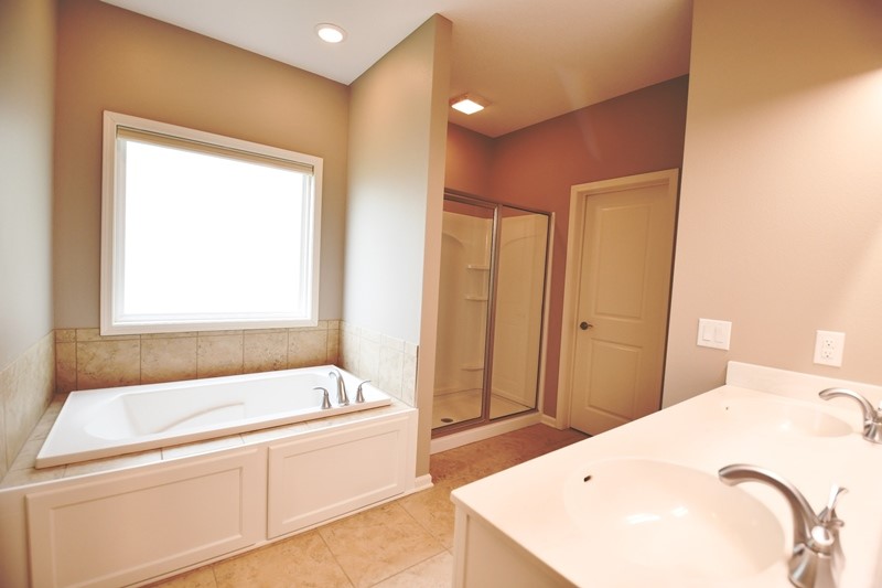 13114 Iltis Drive, Urbandale, Iowa image 7