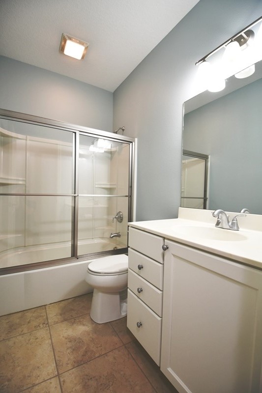 13114 Iltis Drive, Urbandale, Iowa image 9