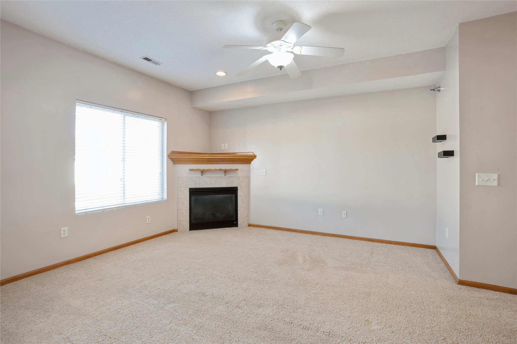 1106 NE 5th Lane #D1, Ankeny, Iowa image 2