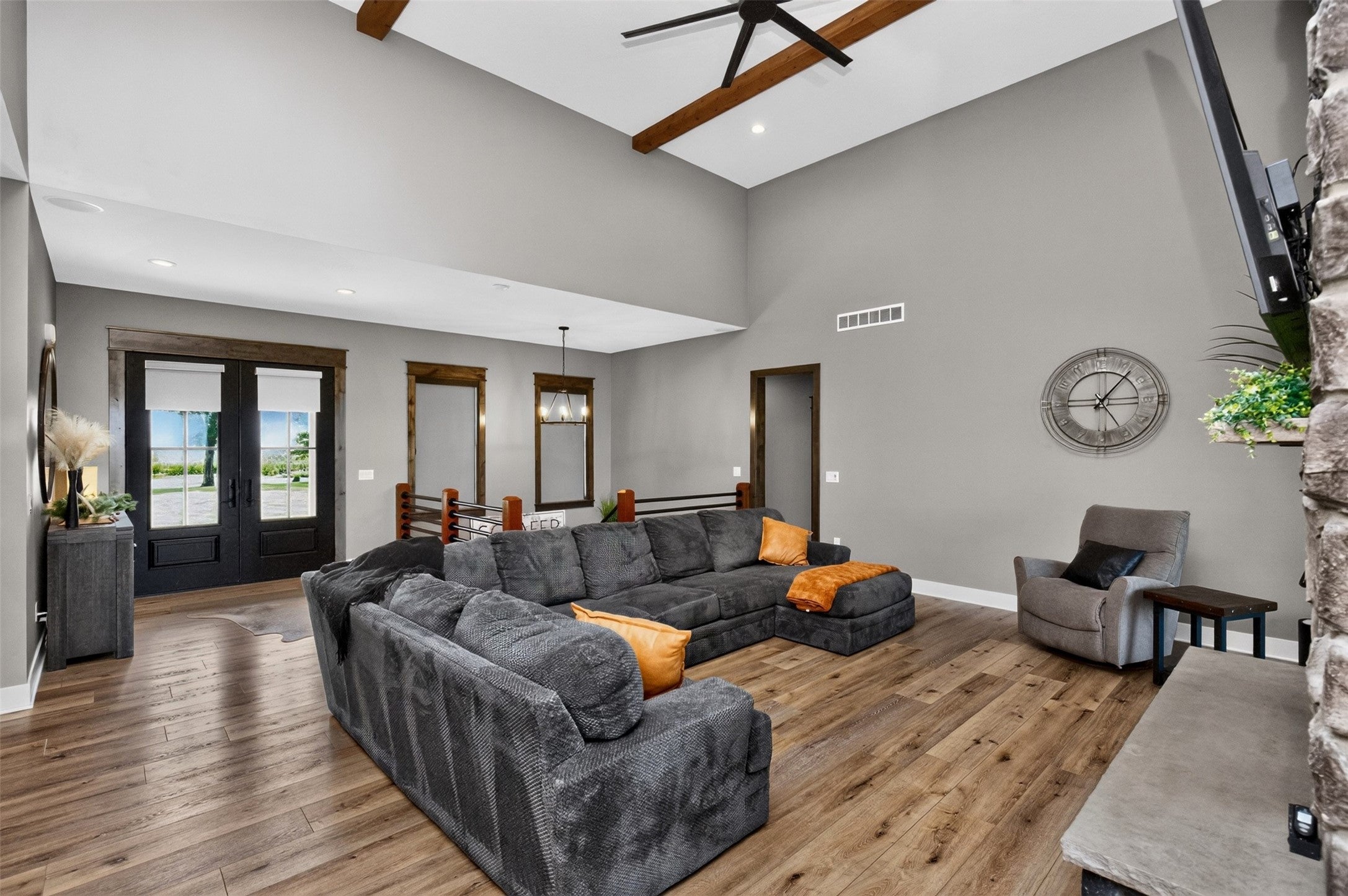 8481 NE 46th Street