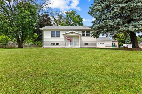 Homes For Sale - 201 15th Street<br/> Dallas Center, IA 50063