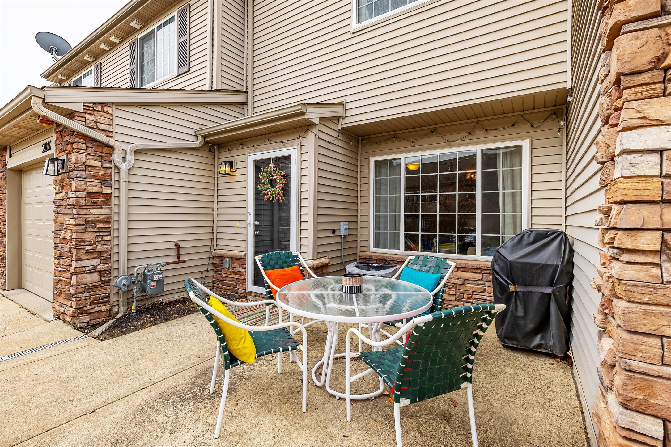 8610 Ep True Parkway 2011