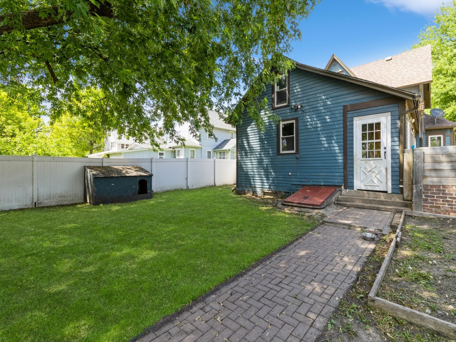 609 E Salem Avenue, Indianola, Iowa image 4