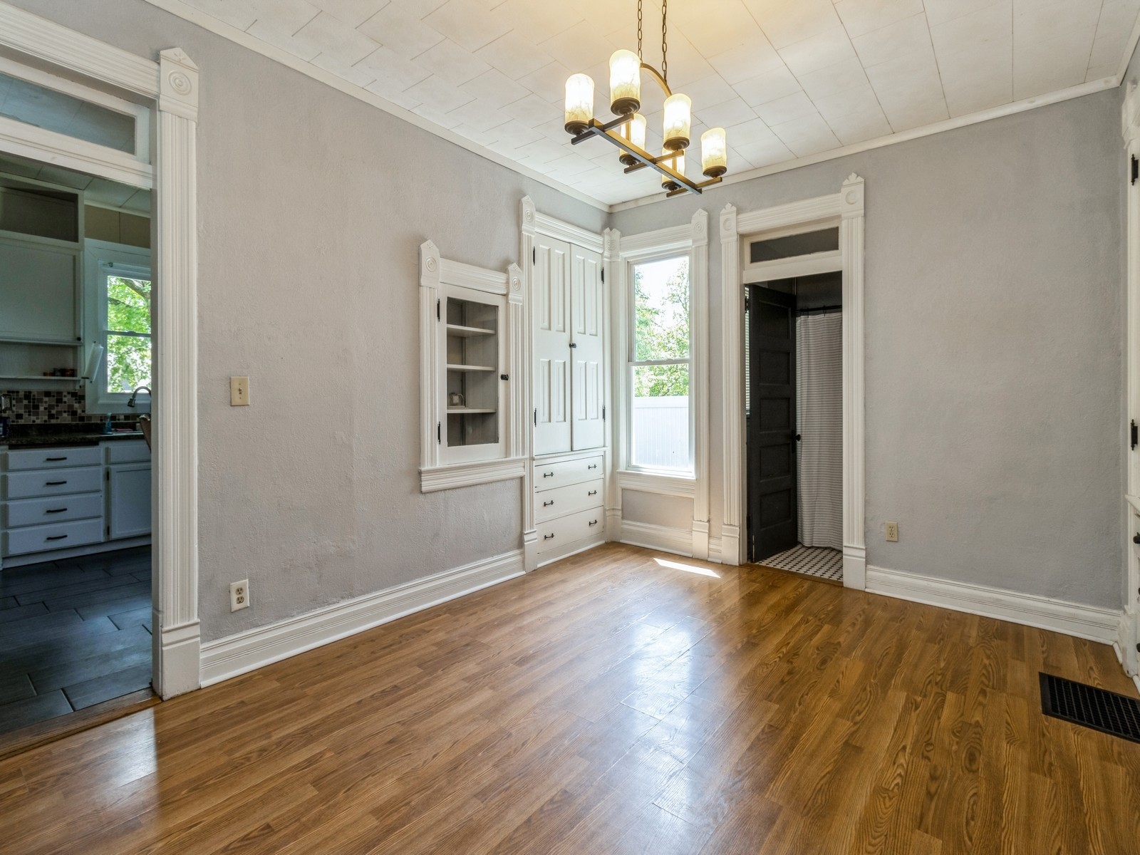 609 E Salem Avenue, Indianola, Iowa image 21
