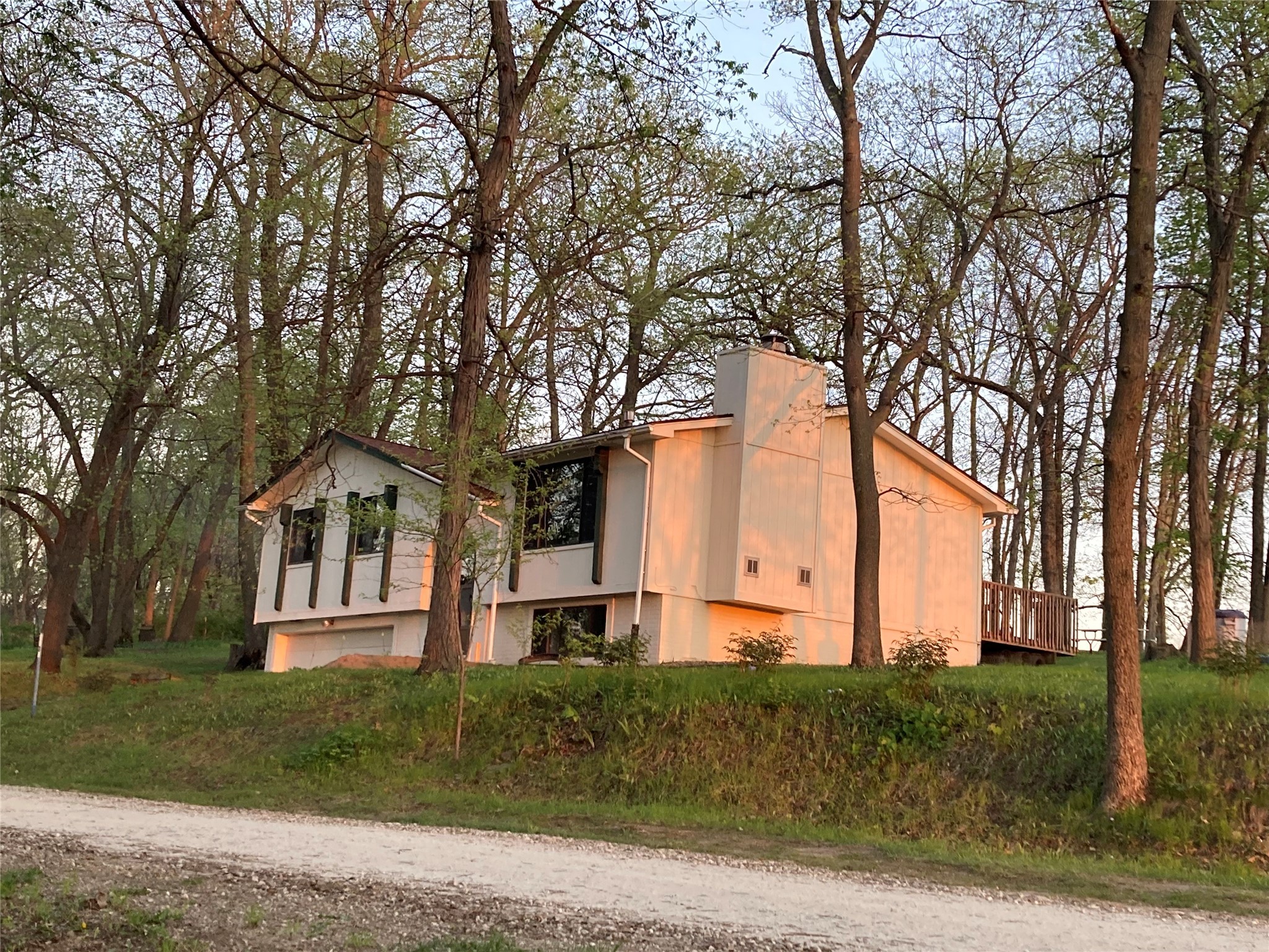 2732 352nd Drive, Van Meter, Iowa image 3