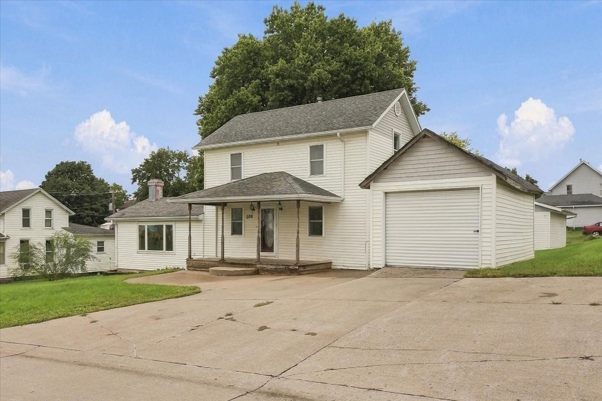 508 Williams Street - Photo 2