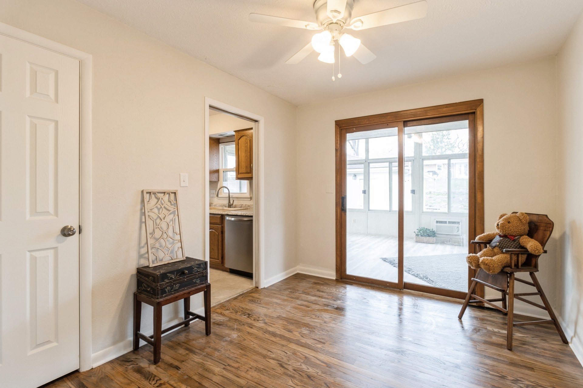 1813 Pearl Drive, West Des Moines, Iowa image 11