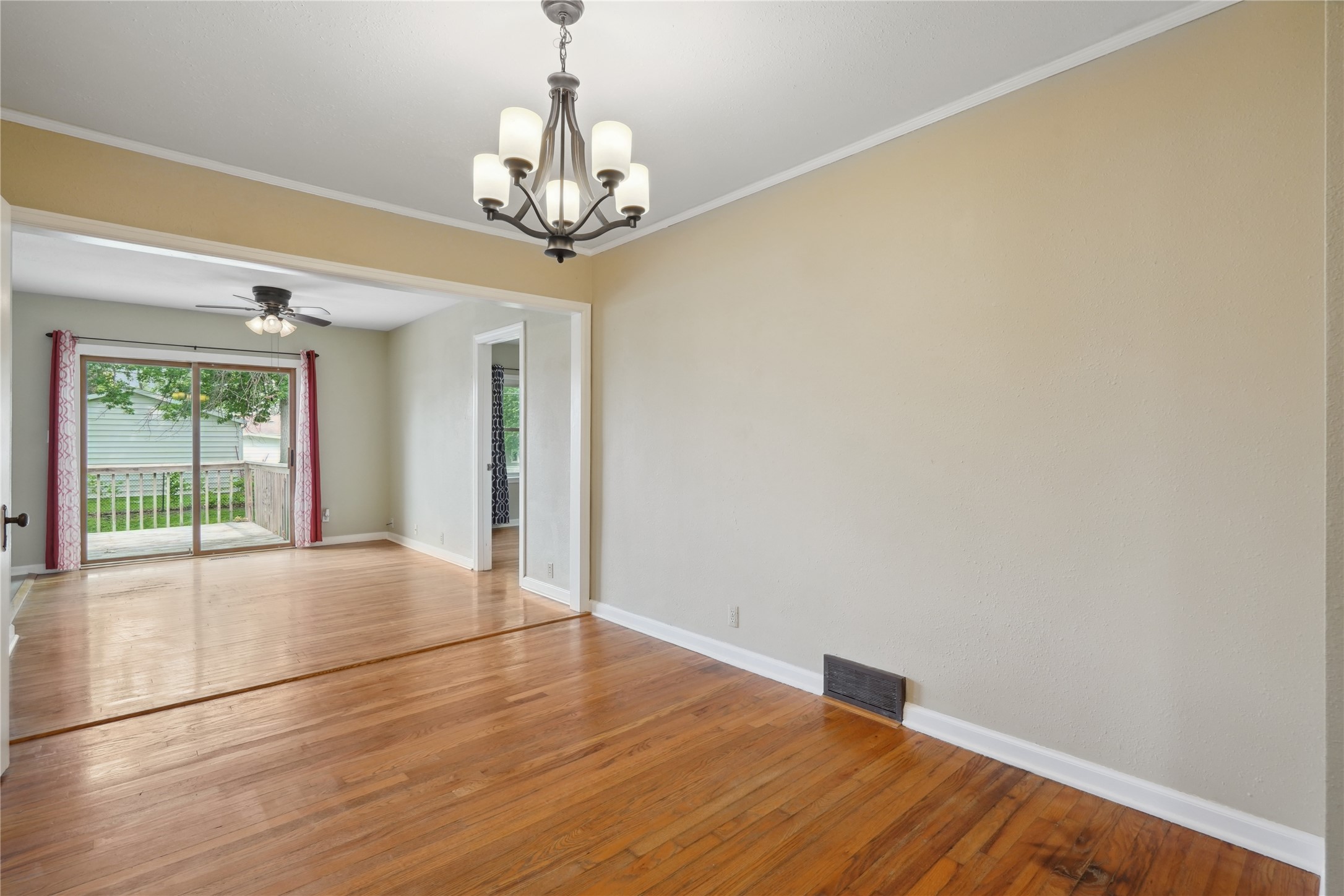 105 N Park Lane Drive, Knoxville, Iowa image 7