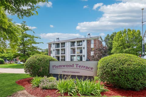 Condo For Sale - 4829 86th Street #25<br/> Urbandale, IA 50322