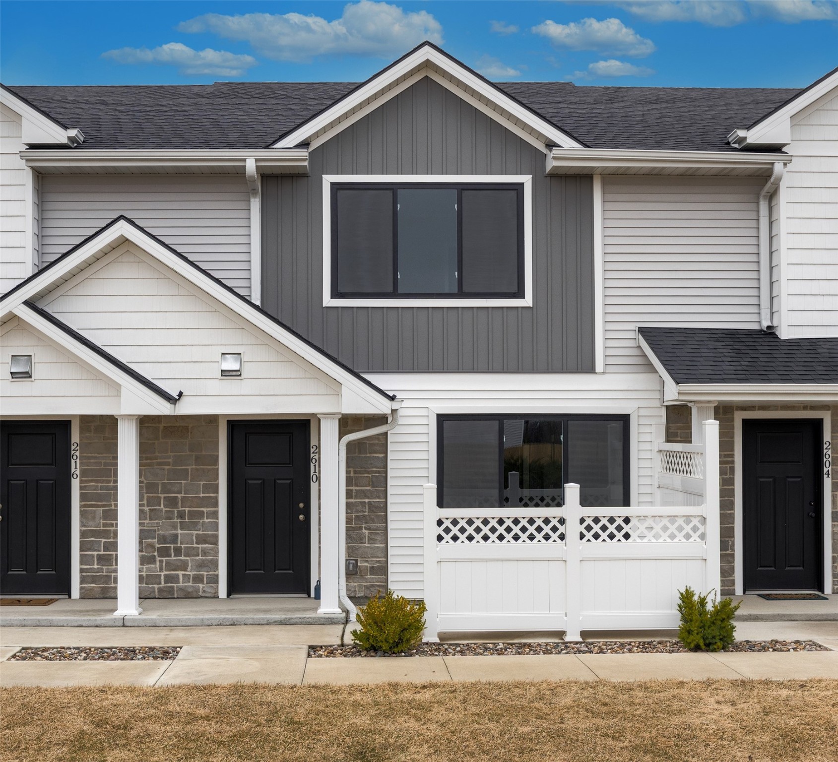 2610 SE Osier Avenue, West Des Moines, Iowa image 1