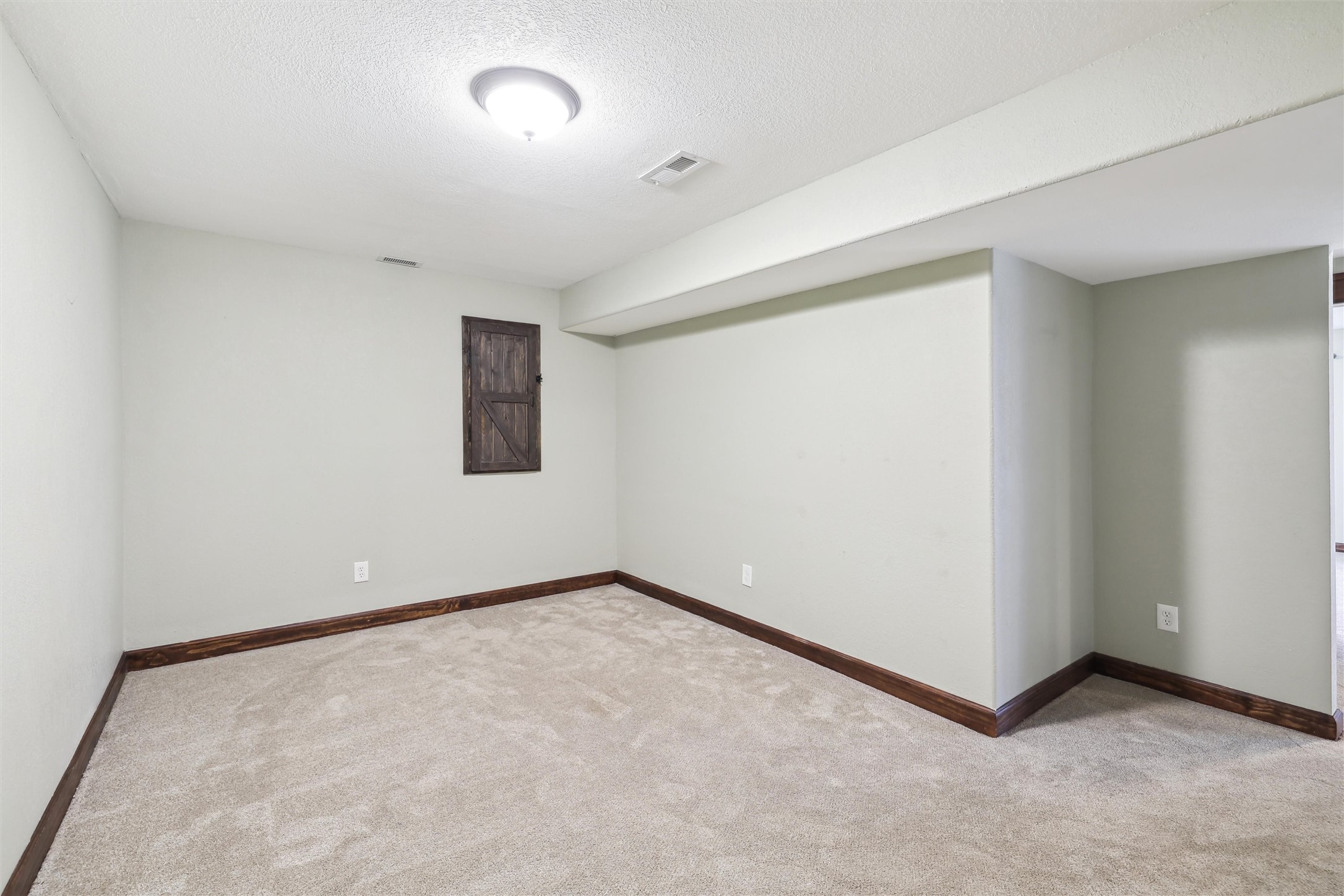 3416 E Payton Avenue, Des Moines, Iowa image 26