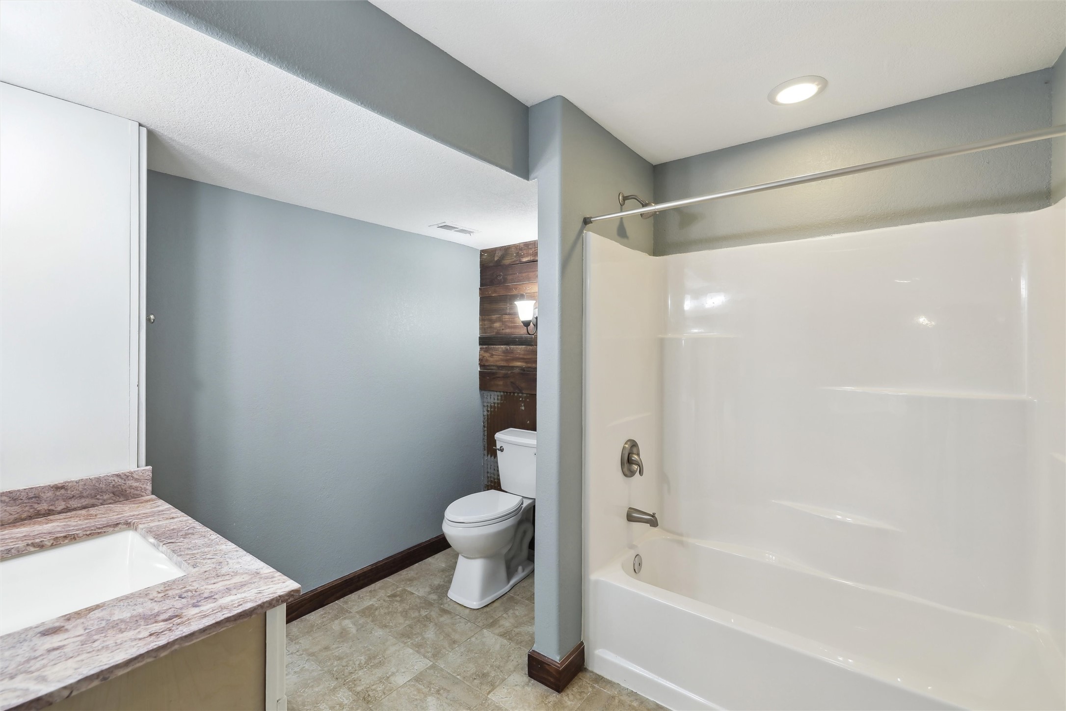 3416 E Payton Avenue, Des Moines, Iowa image 24