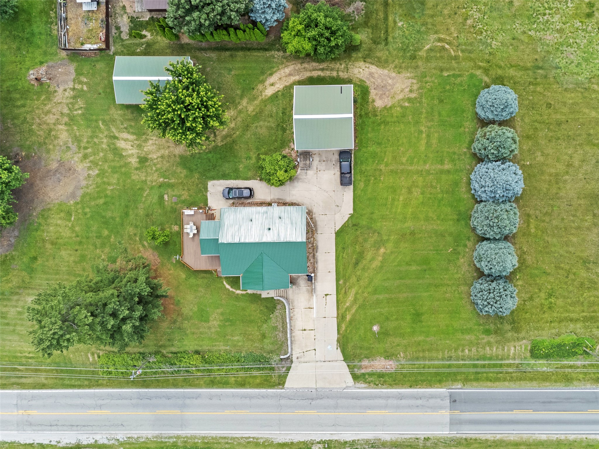 Photo 1 of 35 — 4370 NE 64th Street, Altoona, IA 50009