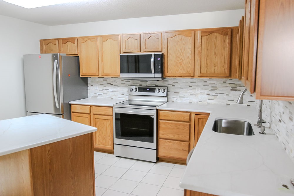 9516 Garnet Lane, Johnston, Iowa image 27
