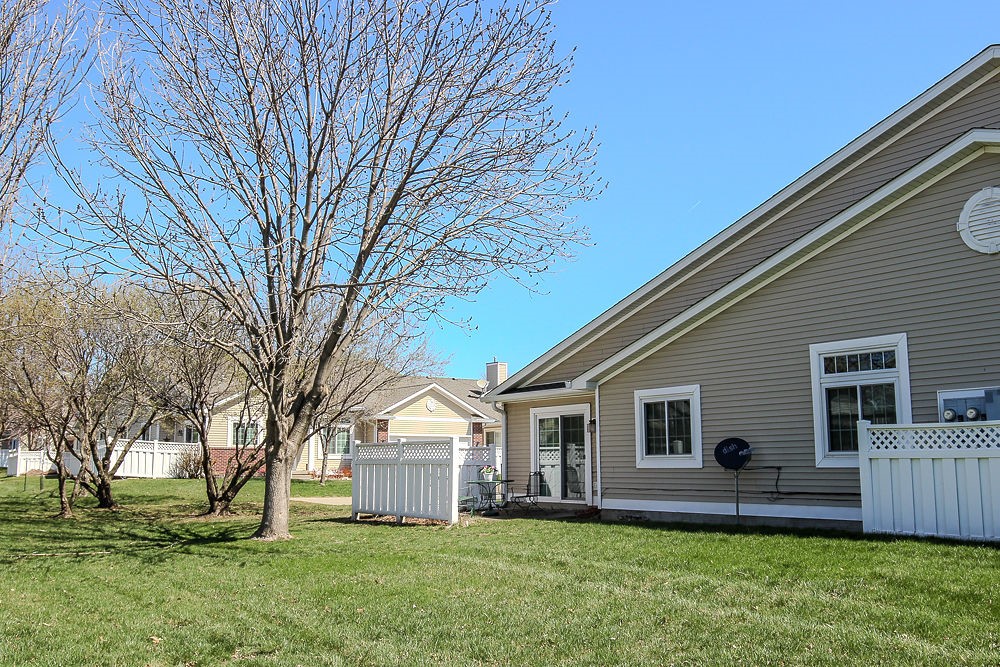 9516 Garnet Lane, Johnston, Iowa image 30