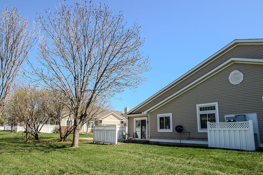 9516 Garnet Lane, Johnston, Iowa image 29