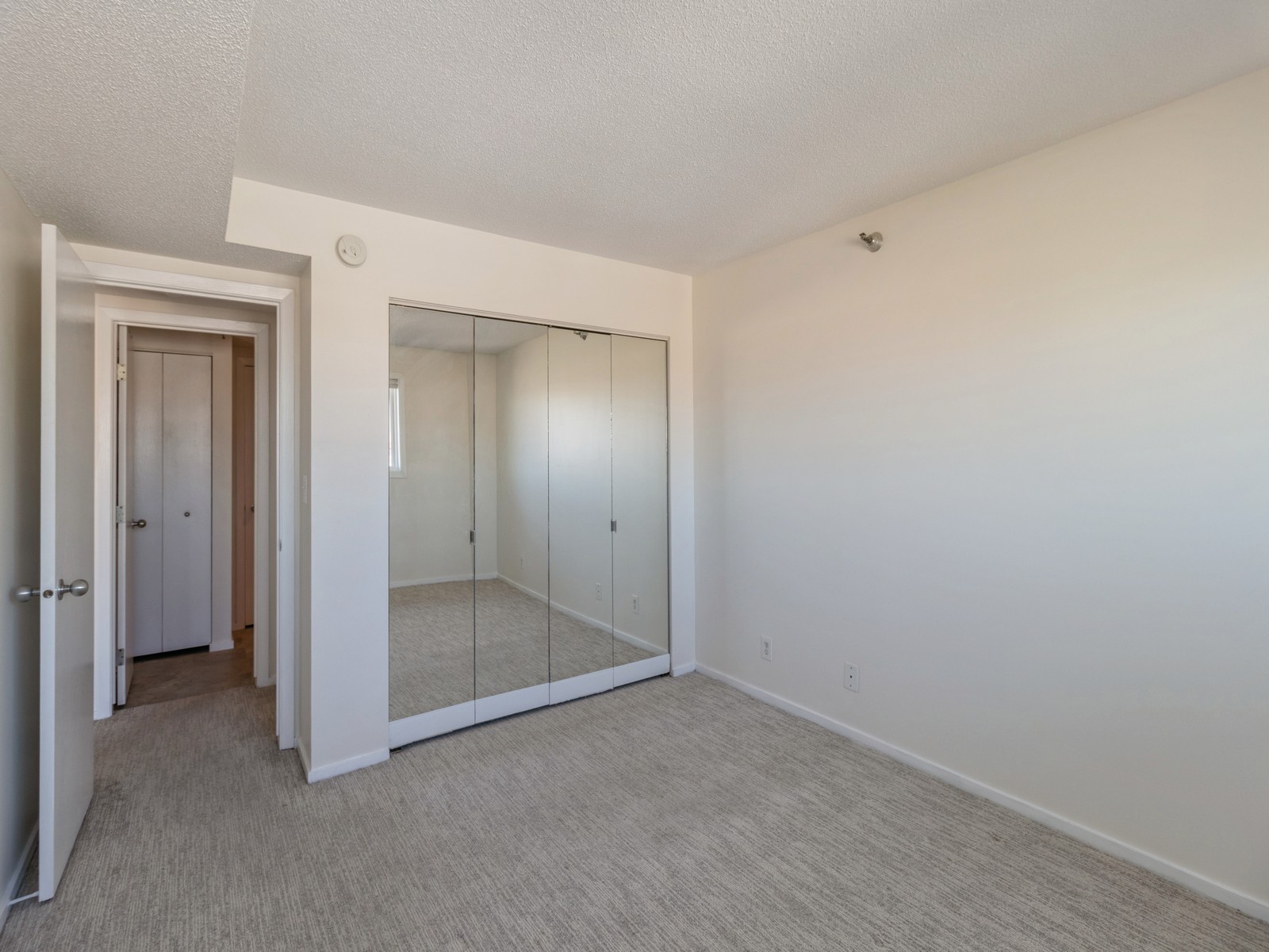 300 Walnut Street #1805, Des Moines, Iowa image 19