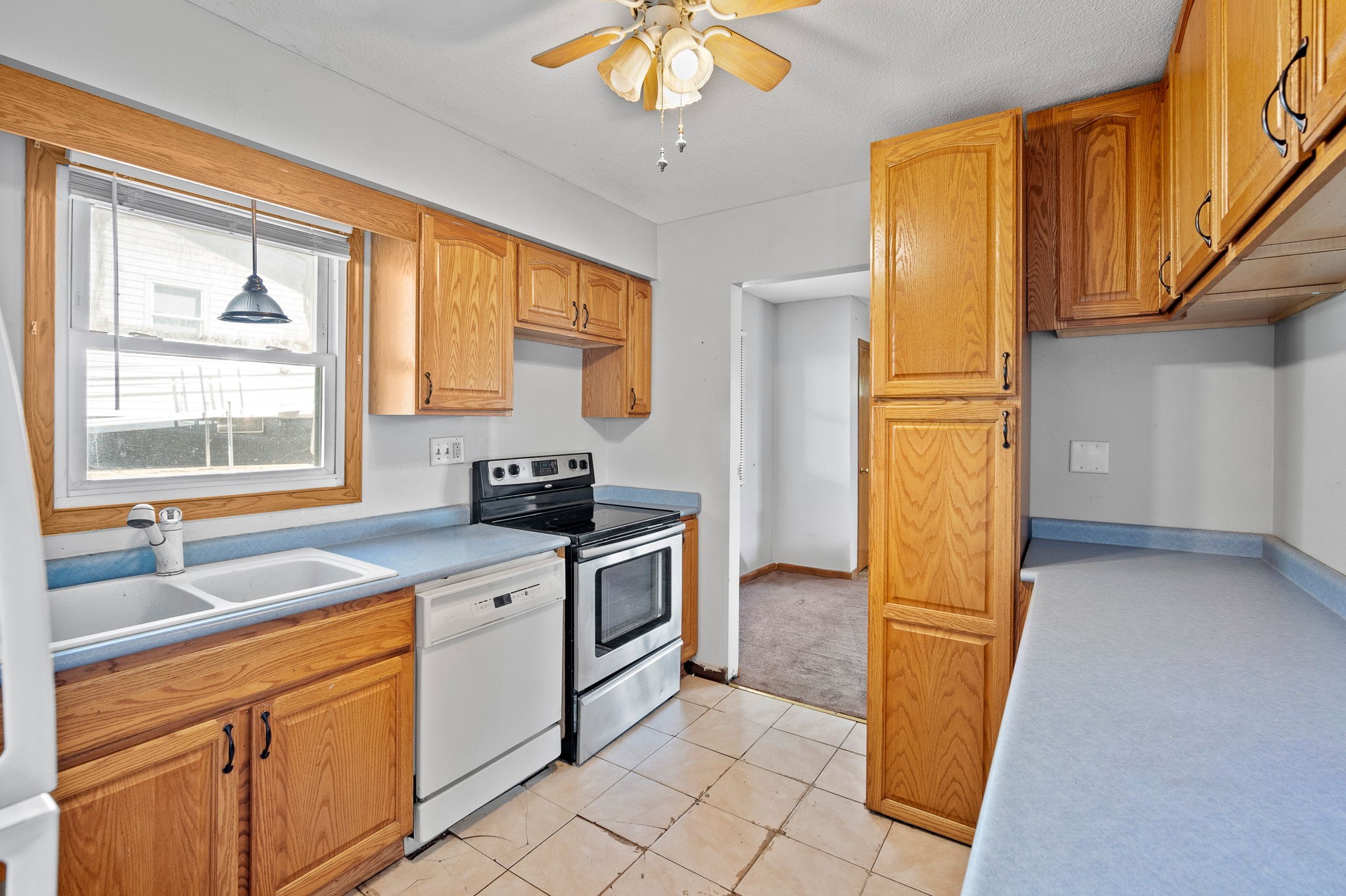1229 Kenyon Avenue, Des Moines, Iowa image 13