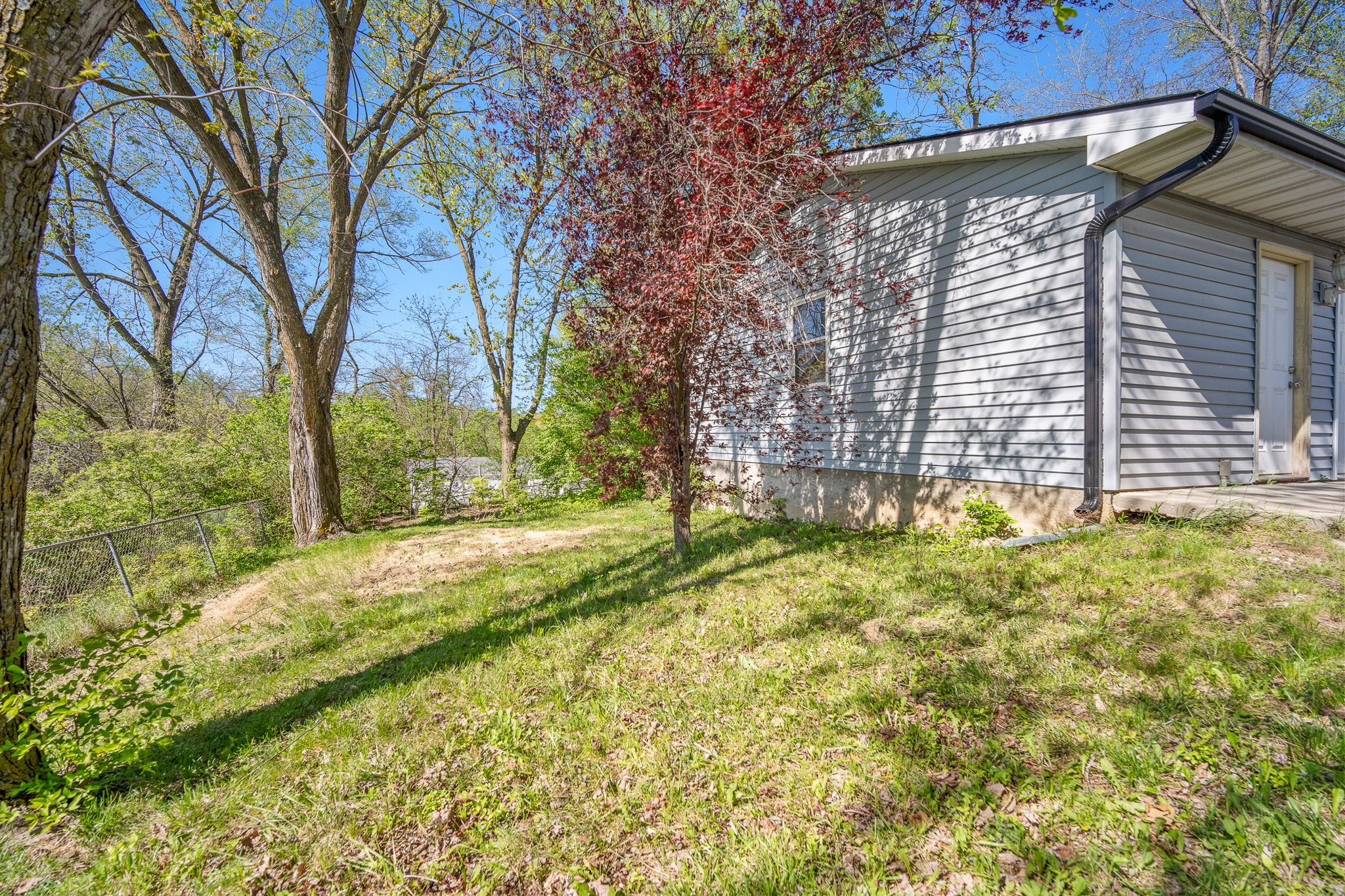 1229 Kenyon Avenue, Des Moines, Iowa image 18