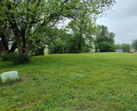 Vacant Land For Sale - 1015 S 5th Street<br/> Adair County, Stuart, IA 50250