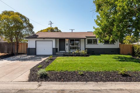 Featured picture for the property 223081555