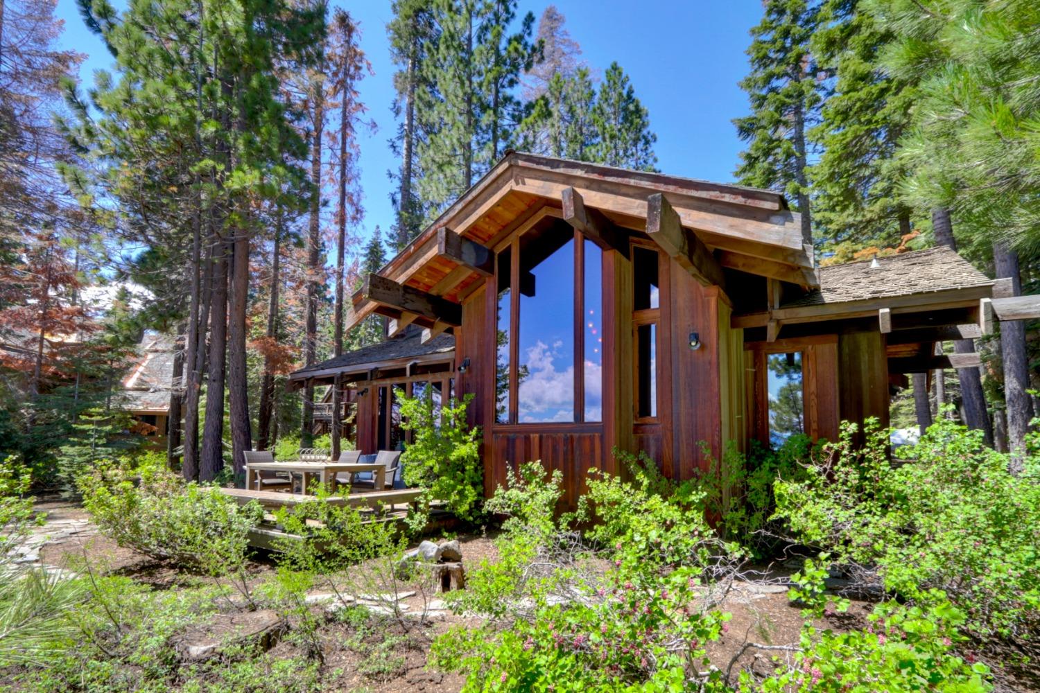3675 Idlewild Way