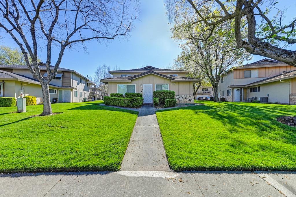 View Sacramento, CA 95841 property