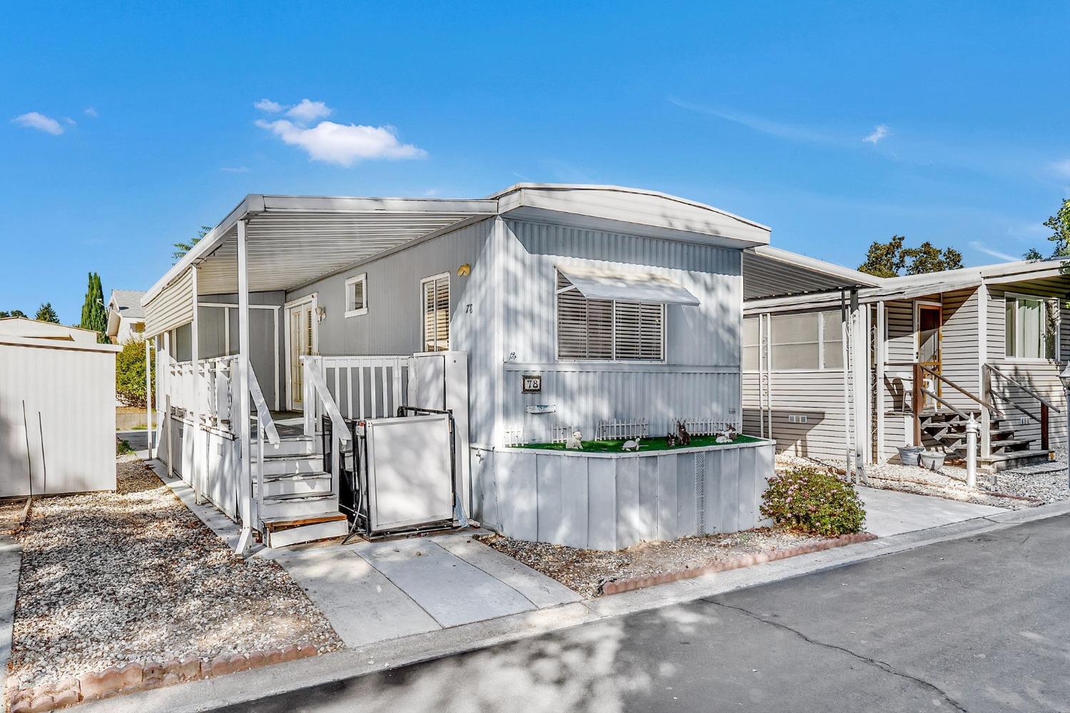 View Citrus Heights, CA 95610 mobile home