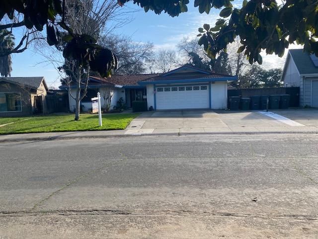 View Sacramento, CA 95826 property