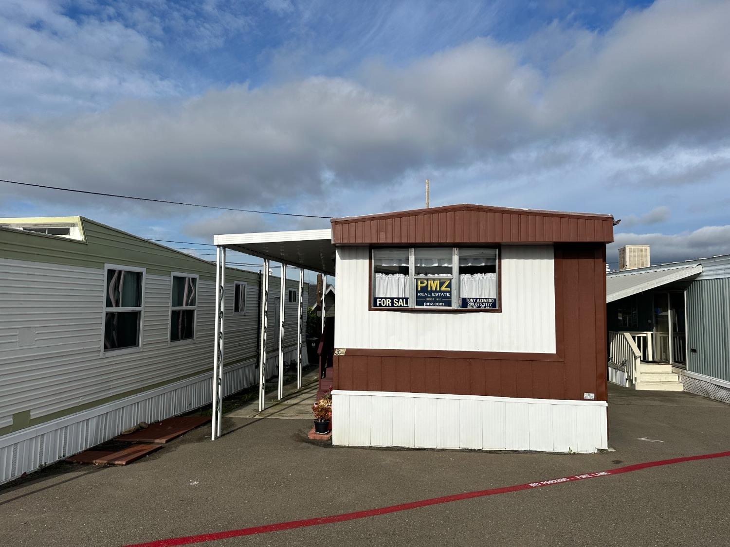 View Castro Valley, CA 94546 mobile home