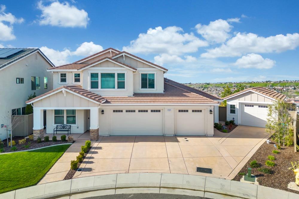 2325 Ranch View Court