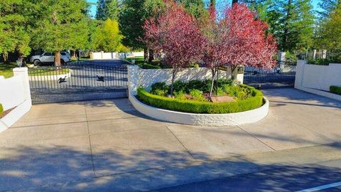 6233 Gobernadores Lane Carmichael CA 95608