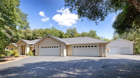 Featured picture for the property 223040585