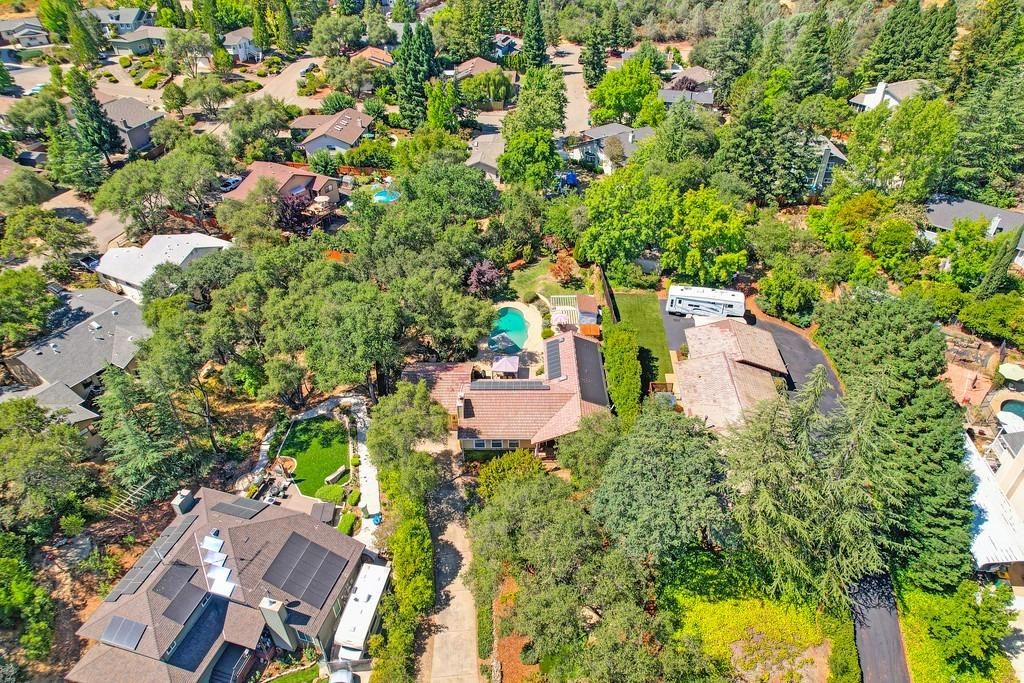 Photo of 3000 Oakleaf Drive, Cameron Park, CA 95682 (MLS # 223075536)