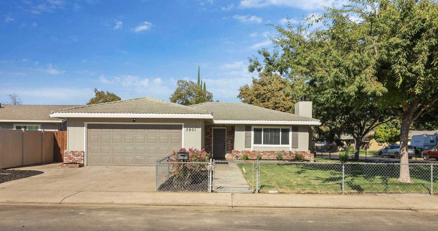 3901 Auckland Court