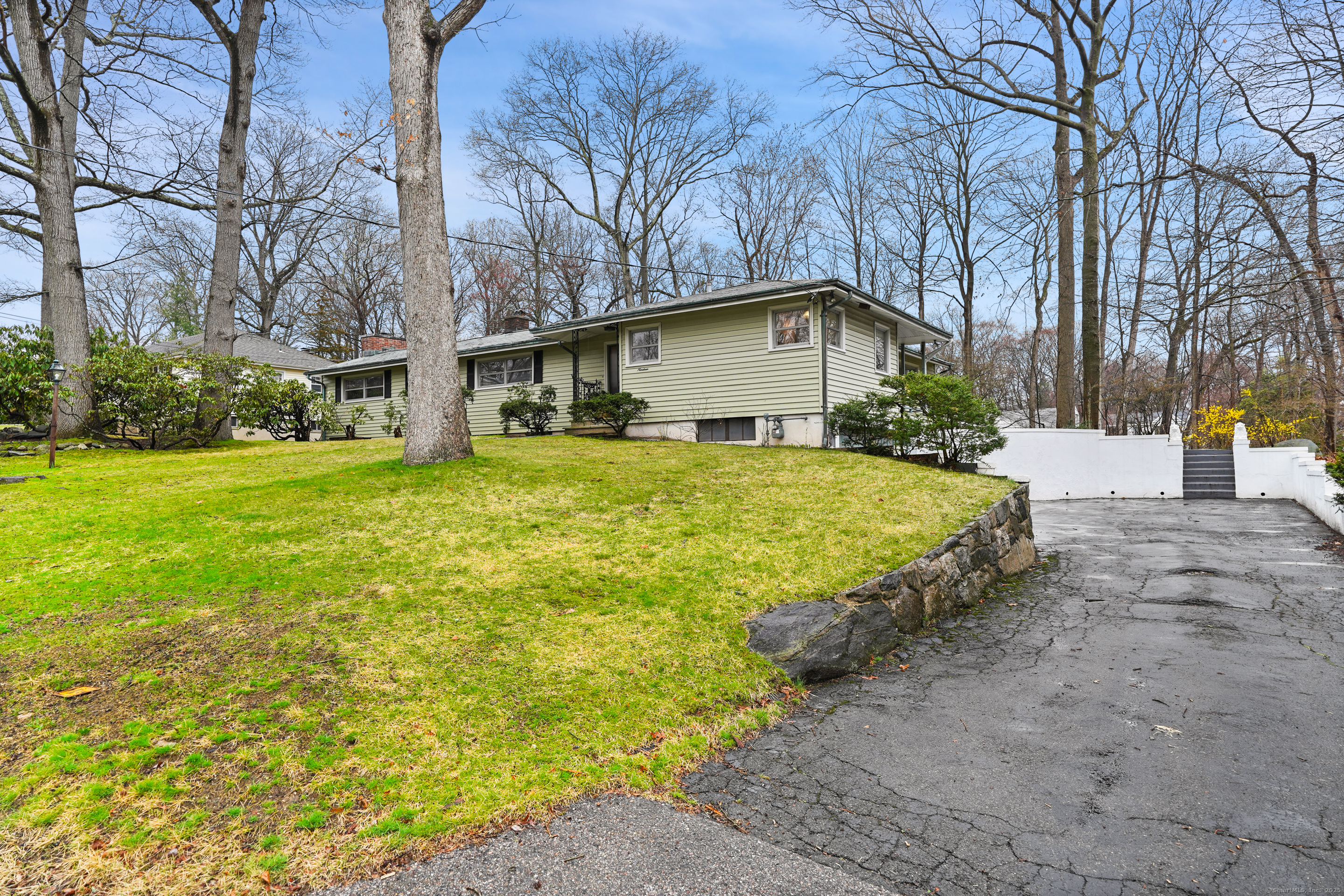 19 Idlewood Drive, Stamford, Connecticut image 25