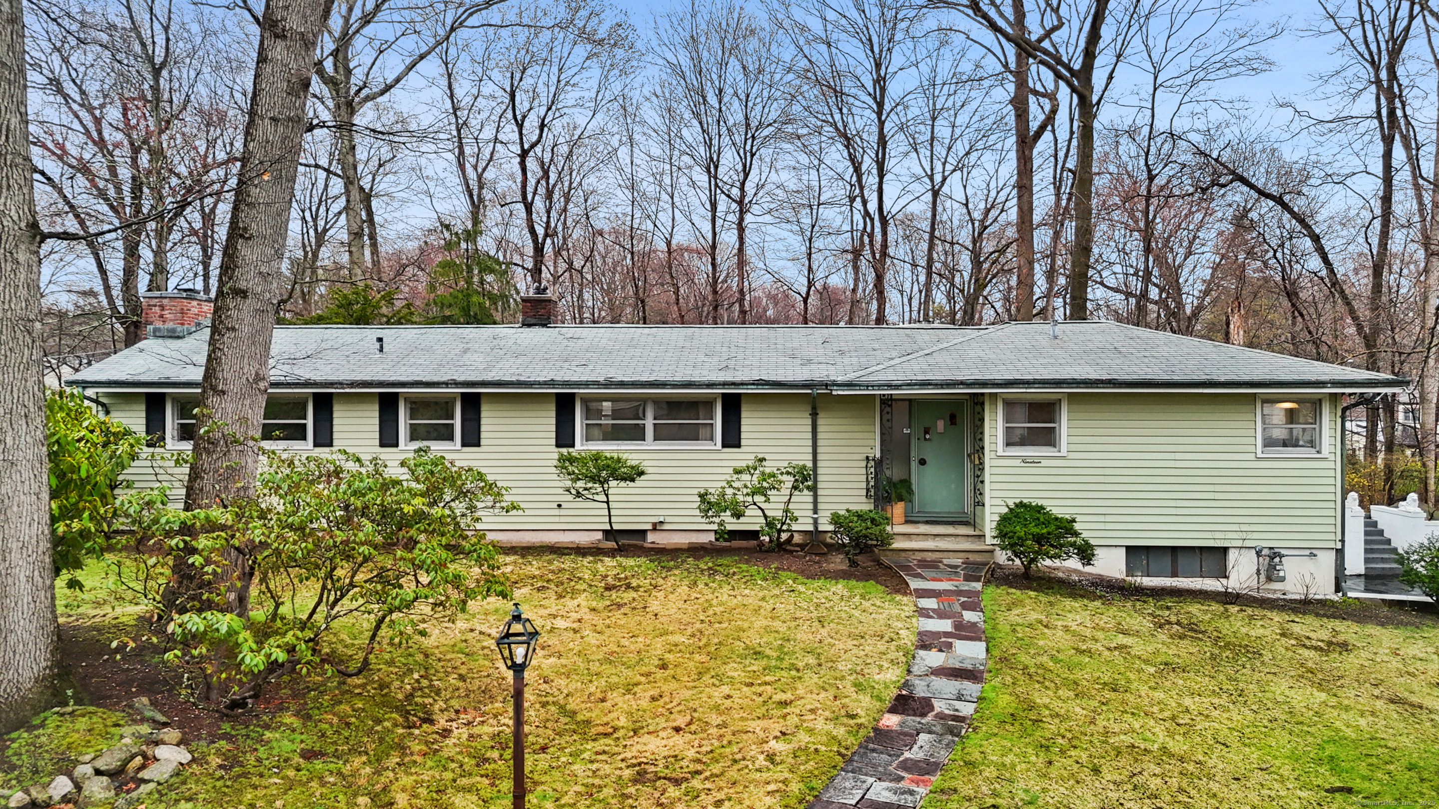 19 Idlewood Drive, Stamford, Connecticut image 1