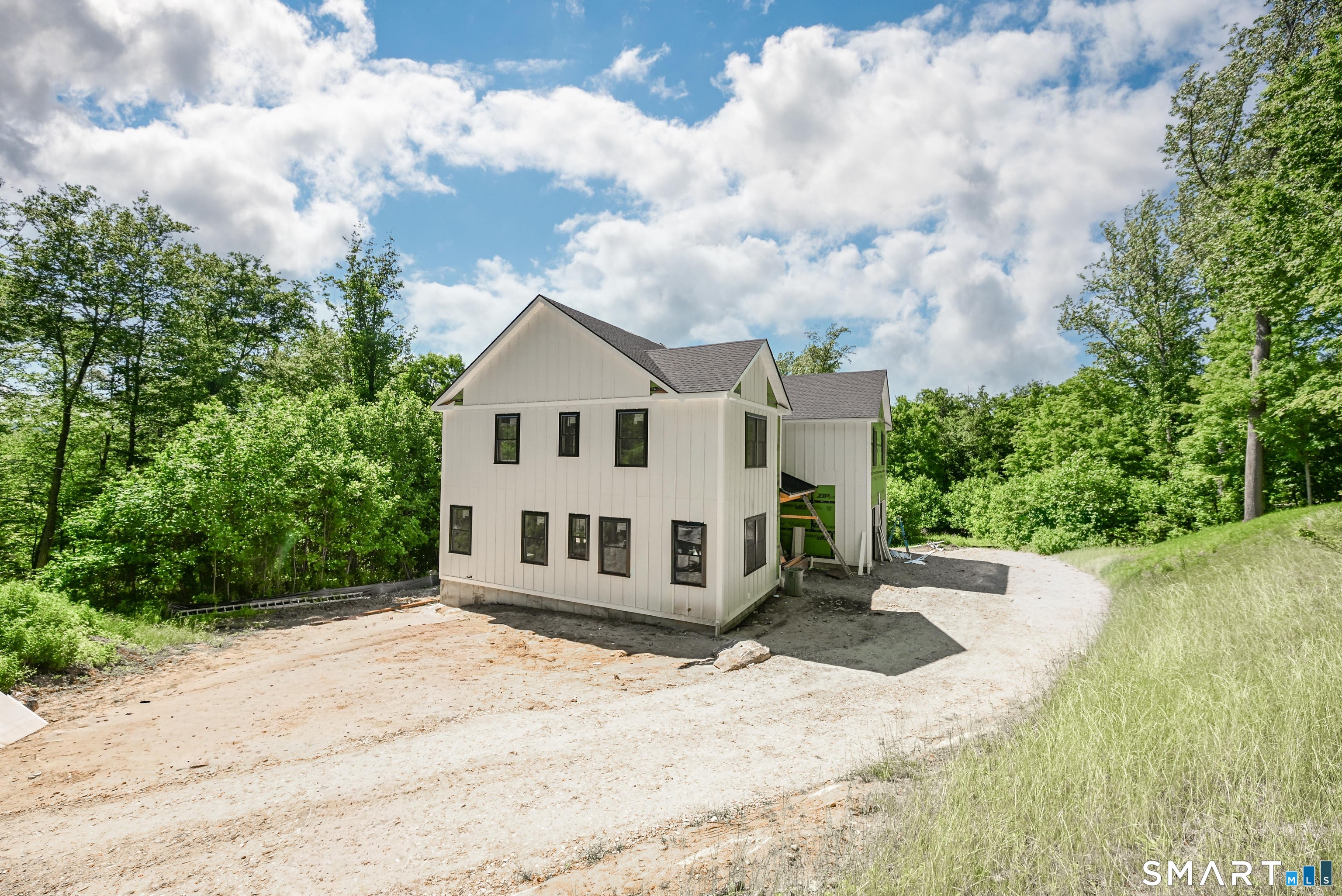 10 Juniper Drive