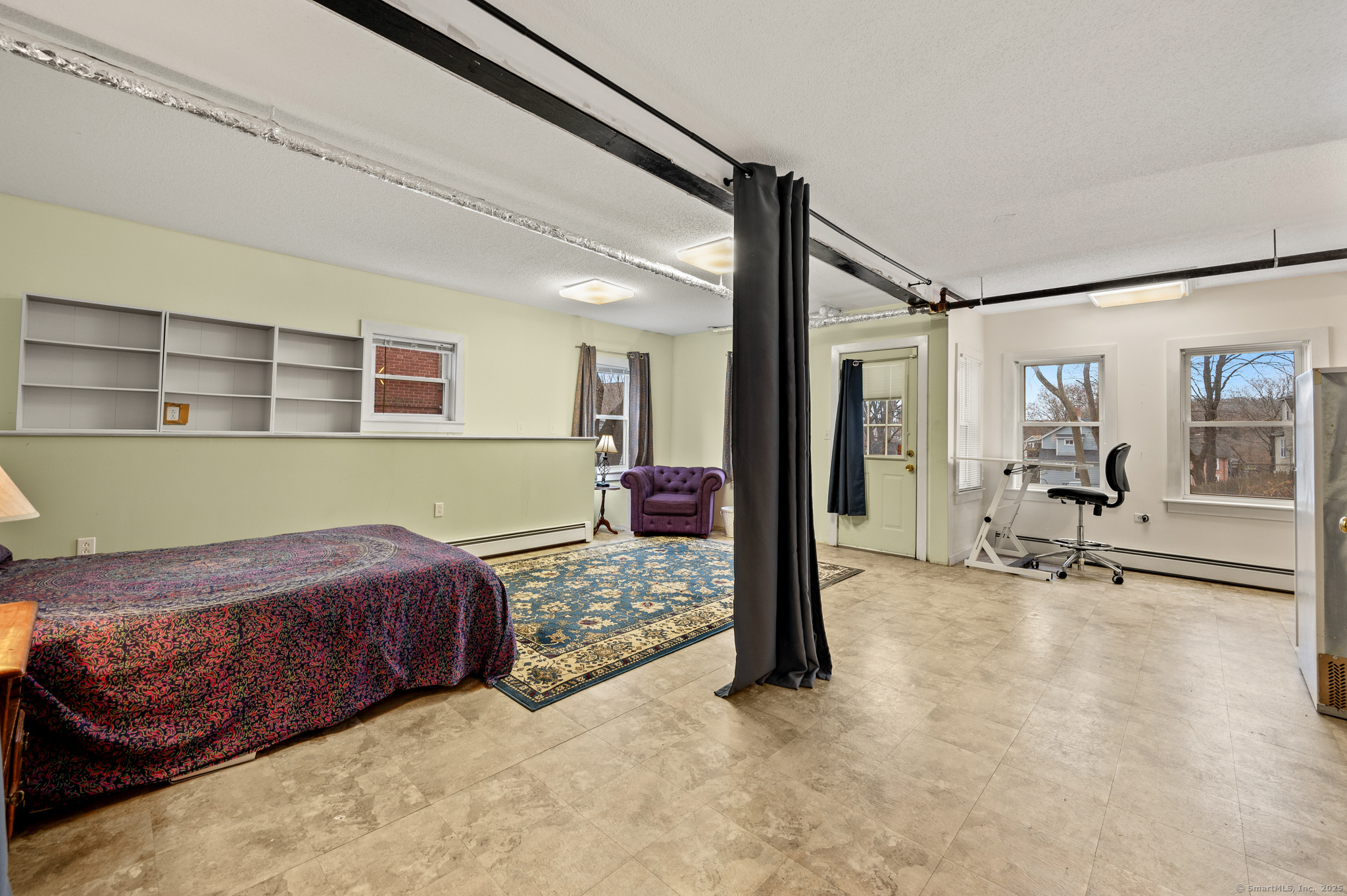 Windham, Connecticut 06226, United States, 3 Bedrooms Bedrooms, ,2 BathroomsBathrooms,Residential,Pending,21921