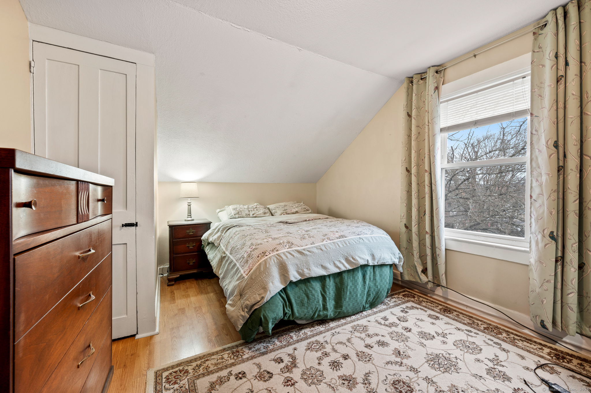 Windham, Connecticut 06226, United States, 3 Bedrooms Bedrooms, ,2 BathroomsBathrooms,Residential,Pending,21921