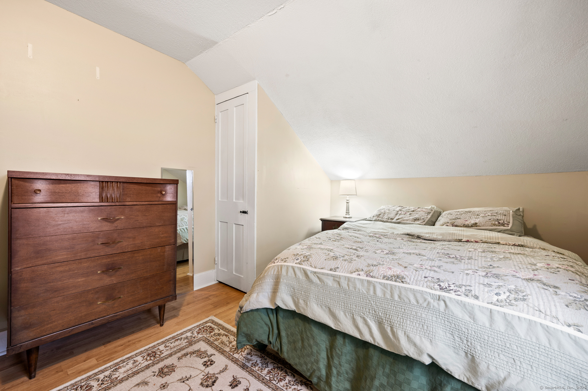 Windham, Connecticut 06226, United States, 3 Bedrooms Bedrooms, ,2 BathroomsBathrooms,Residential,Pending,21921