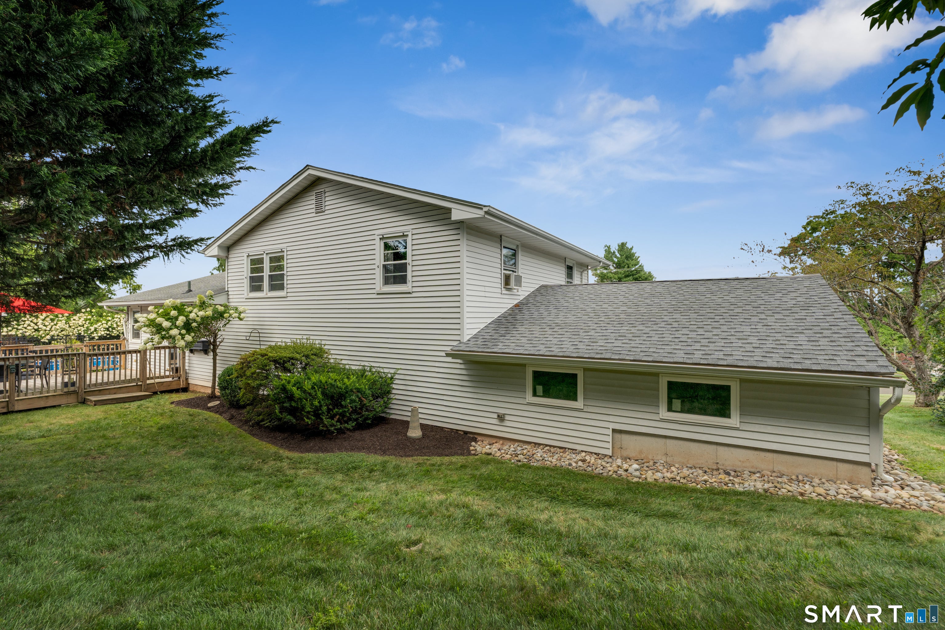 12 Farm Hill Road