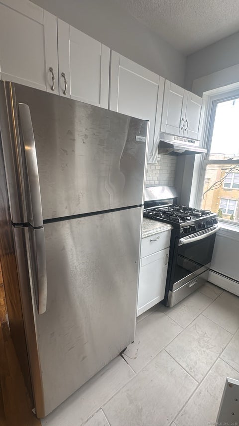 Multifamily For Rent - 335 Wells Street #W24<br/> Bridgeport, CT 06606