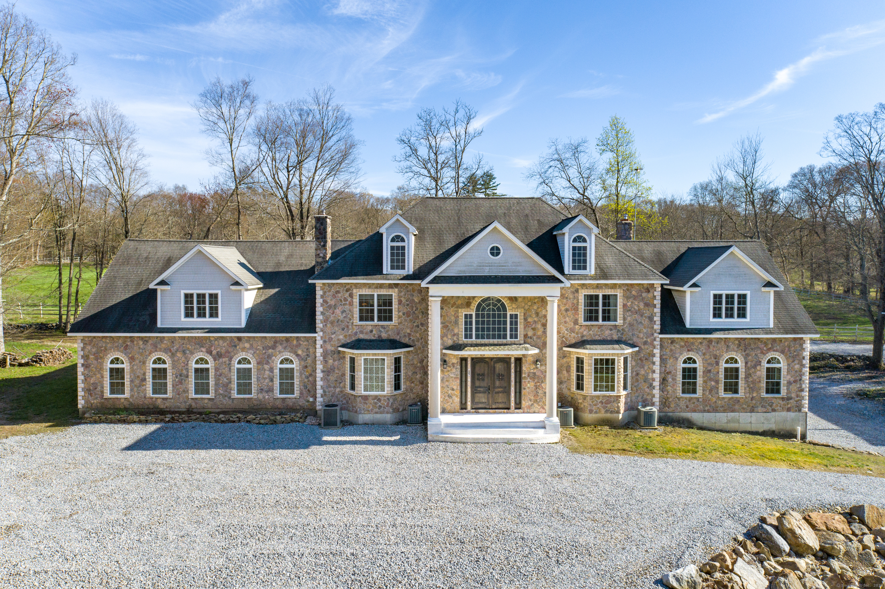 53 Great Hillwood Road, East Haddam, Connecticut - 5 Bedrooms  
4 Bathrooms  
13 Rooms - 
