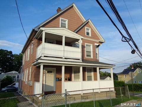 Multifamily For Sale - 841 Highland Avenue<br/> New Haven County, Waterbury, CT 06708