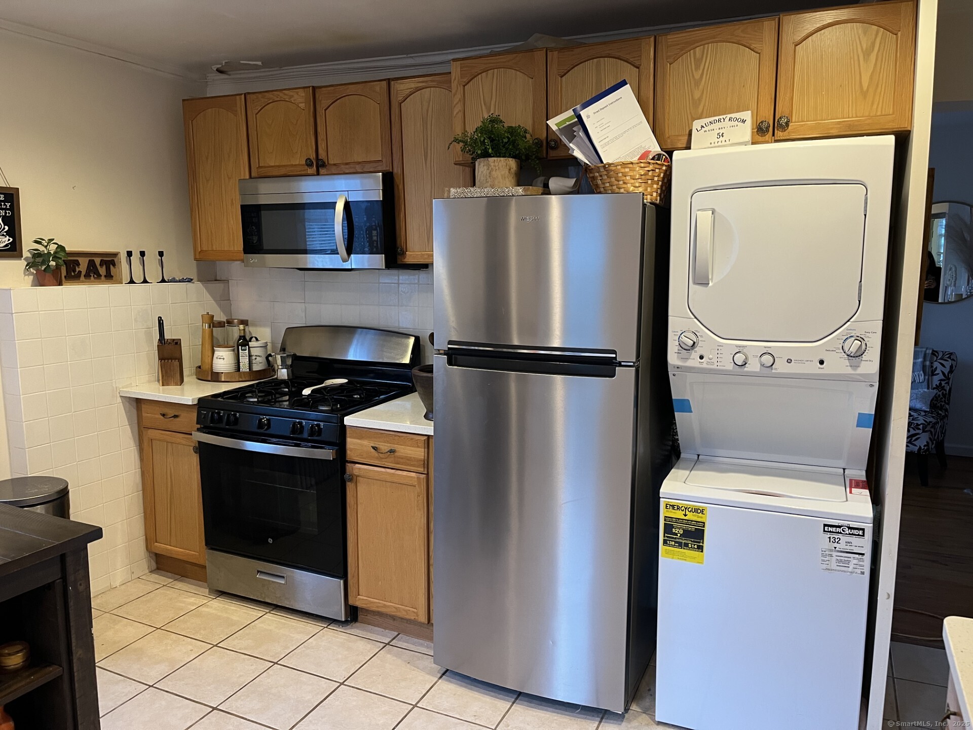 Greenwich, Connecticut 06830, United States, 2 Bedrooms Bedrooms, ,1 BathroomBathrooms,Residential,Active,147482