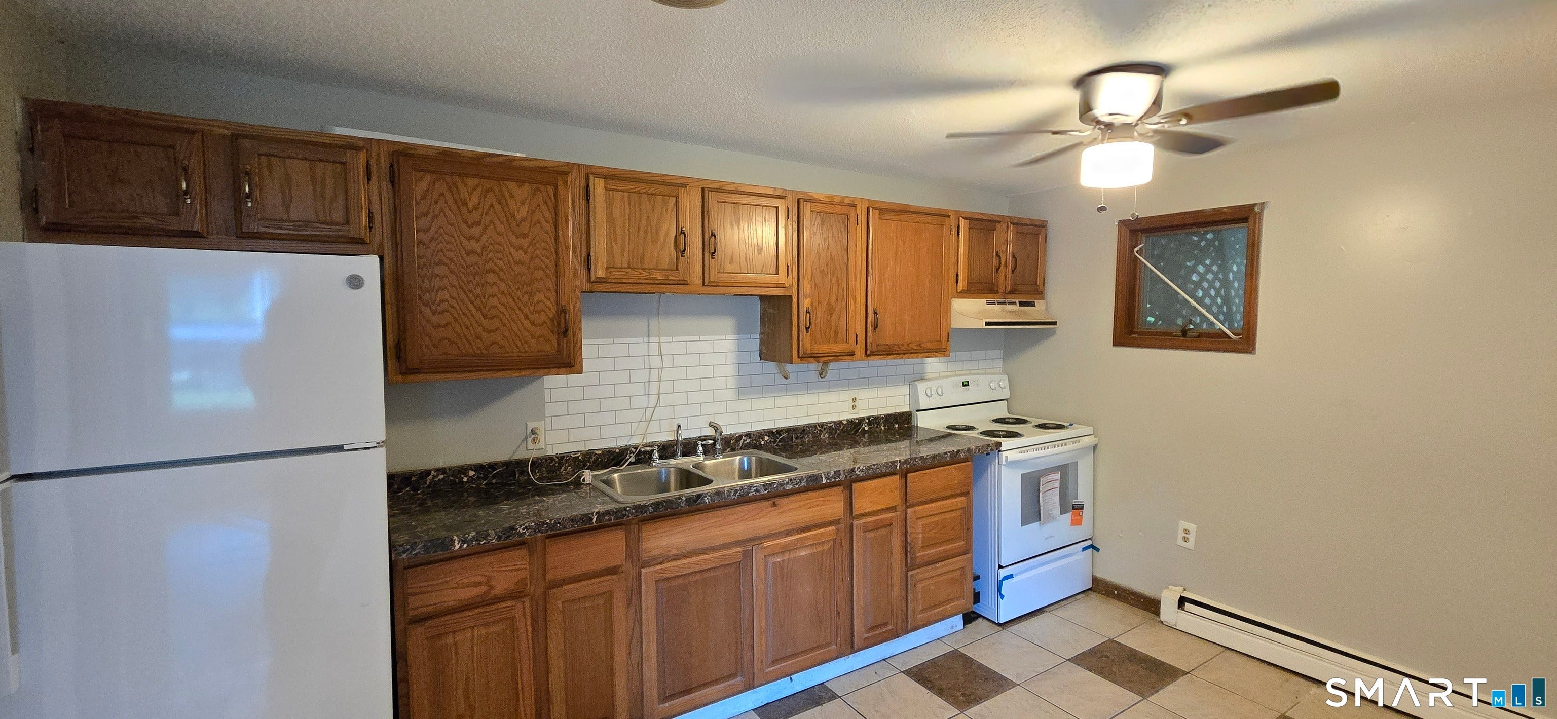 52 Fitchville Road