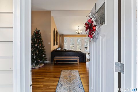 Photo of 1 Hawthorne Cove Road, Danbury, CT 06811 (MLS # 24145154)